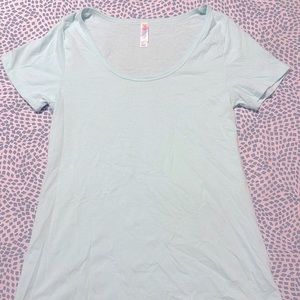LuLaRoe XXS Mint Green Classic Tee